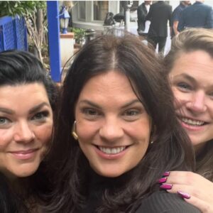 Roberta Blevins Instagram - Podcast party hopping with @andreadunlop and @lookieboo!!

First to the @podcastone house to meet new podcast friends and run into old ones like @theiacuzzi and her adorable family! Such an unexpected joy!! 🥰 

Then off to the @spotify party to get our auras photographed and to hobnob with the podcasting elites 🤣 thank you so much for all the incredible experiences this week and all the new amazing friends I met!! I couldn’t ask for a better home.

BIG THINGS ARE COMING!!! 😱

I cannot wait for the next event!

#podcastmovement #evolutions2024 #podcastone #spotify #megaphone #podcast #podcastersofinstagram #podcasting #podcastinglife