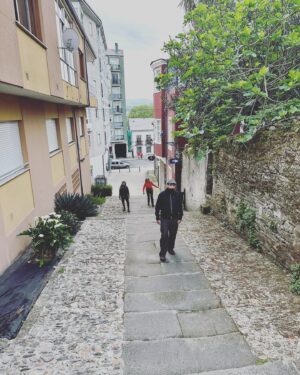 Roberta Medina Instagram - Família! Nada mais importante 🥰 E os que não estão nas fotos estão na alma ❤️ Caminho de Santiago com mommy e manos ❤️