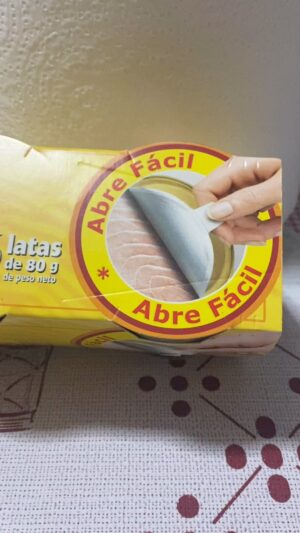 Roberto García Ruiz Instagram - A ver si se entera el que se encarga de estos menesteres... #abrefacilloscojones #mercadona