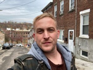 Robin Lord Taylor Instagram - Lost in Yonkers.