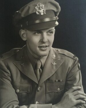 Robin Lord Taylor Instagram - Thanks, Dad. Love and gratitude to all who serve. ❤️