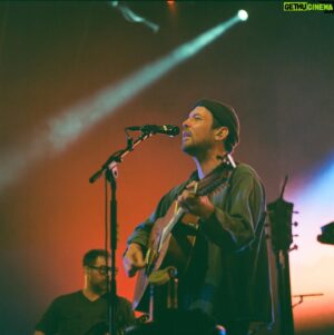 Robin Pecknold Instagram - Having truly the best time being back out on the road w/ everyone 💛 such a joy and a privilege.  Thank you for making this possible 🌠 Hasselblad 120 film shot at the Agora in Cleveland, Ohio by Patrick Fenner @tpfenner