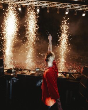 Robin Schulz Instagram - Epic !! 🔥🔥🔥 @donauinselopenair