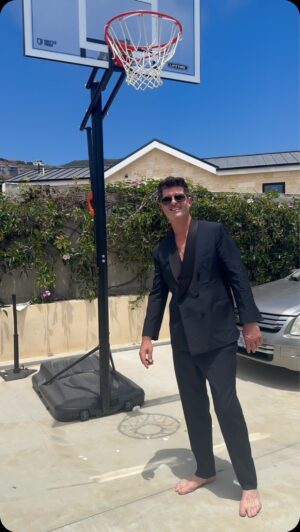 Robin Thicke Instagram - Should I let them keep editing more videos? #GenZEdits #GenZ