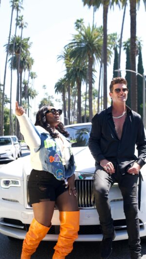 Robin Thicke Instagram - “Why Remix” music video with @iamlizzen is out now 🎉🎊🍾 See you on IG Live at 3:20pm pt today