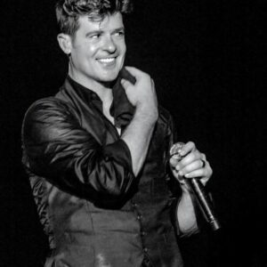 Robin Thicke Instagram - When I hear there is a new season of “House of the Dragon” coming this summer! 🤯