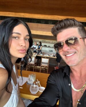 Robin Thicke Instagram - We had the most amazing vacation at the Nobu residences in Cabo, San Lucas. We learned how to make sushi from Mr. Nobu, Matsuhisa himself. Best food, best service, and the best time! 🤯
@aprillovegeary @nobuloscabos @therealnobu
#noburesidences #nobuloscabos