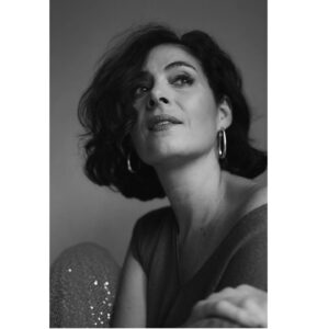 Rocío Muñoz-Cobo Instagram - Cosas que me encuentro por la red y una foto de @mebeingmewithacamera.
Por cierto, en la foto 5 cuantas caras ves?
No te precipites que cuanto más la miras, más aparecen...