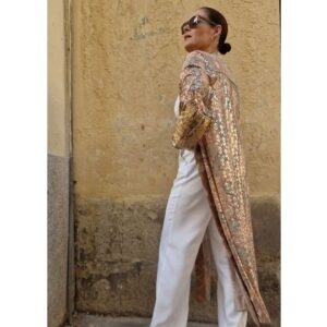 Rocío Muñoz-Cobo Instagram - Muy a favor de @meisiebrand

🤍✨️😎

#actriz #actress #actrizespañola #kimono #madeinspain #meisiebrand #over50 #over50style #over50model
