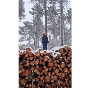 Rocío Muñoz-Cobo Instagram - Menudo finde regalo!
Que bonito ha sido.
Desliza a la última foto si quieres conocer a Jesús (Yisus) el nuevo miembro efímero de la familia.

❄️🤍☃️