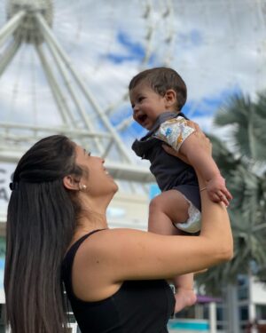 Rodolfo Vieira Instagram - Hoje é seu aniversário, e eu só quero agradecer a Deus por ter colocado você na minha vida, obrigado por ser tão maravilhosa pra mim e pro nosso filhote, na verdade para todos que estão a sua volta e que tem a sorte de te conhecer e ter sua amizade! Você é muito especial e faz eu me sentir especial também..Eu te amo, Ju!  @maarquesjuliana #JujuFaz29
