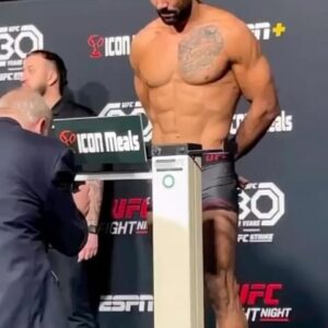 Rodolfo Vieira Instagram - Primeira etapa concluída com sucesso. 
Peso batido, tive um ótimo corte🙏🏼 Agora é recuperar e descansar pra amanhã 🙏🏼🙌🏼💪🏼🧠 @sportybetbr