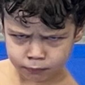 Rodolfo Vieira Instagram - Não podia ter começado o ano melhor, terminei e iniciei treinando Jiu jitsu com o @salencojj  @ben.icioo também treinou um pouco hoje! . Quero desejar um maravilhoso 2023, que esse ano seja repleto de conquistas e muita saúde para todos vocês! Obs: Benícinho meteu a cruzada de braço igual a do mestre @ricksongraciejj 🙏🏼🙌🏽😂