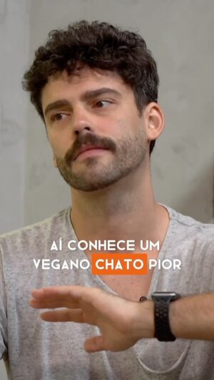Rodrigo Dorado Instagram - Você já teve uma história que alguém se inspirou com a sua trajetória no veganismo? 

O @rodrigodorado compartilhou uma história no @podjuntapanela que vale a pena ouvir na íntregra. Mas em uma de suas turnês apenas seus hábitos fizeram com que alguém olhasse diferente pro veganismo. 

As vezes a gente não precisa falar tanto, só precisamos ser. 

Você tem alguma história pra compartilhar? Deixa nos comentários que vou adorar ler