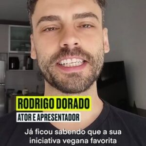 Rodrigo Dorado Instagram - £ 1 milhão para promover um sistema alimentar à base de plantas! ⚡

Indique sua organização, empresa ou entidade vegana favorita para concorrer ao prêmio de aproximadamente 6 milhões de reais! 🤯

O Prêmio Earthshot atendeu nosso pedido para estimular um sistema alimentar à base de plantas e benéfico ao planeta. Agora, a Geração Vegana é um dos nomeadores oficiais da categoria 'Proteger e Restaurar a Natureza' do prêmio!

E agora queremos ouvir VOCÊ! Tem sugestões de grupos, empresas e campanhas veganas que podemos considerar para indicação? Conta pra gente! O @rodrigodorado explica o que você precisa fazer!

Todos os indicados devem:

1️⃣ Promover ou fomentar um sistema alimentar à base de plantas.

2️⃣ Ter impacto e escalabilidade mensuráveis.

3️⃣ Impulsionar mudanças significativas 🚀 – seja através da educação, mudança de alimentação, de políticas, etc.

4️⃣ Ajudar a proteger e restaurar a natureza – terras, florestas, rios, oceanos e vida selvagem.

5️⃣ Ser inclusivo, igualitário e benéfico para os animais humanos e não humanos.

📣 Conhece alguma organização que poderia ser indicada? Acesse o site GeracaoV.org (link na bio em @genv_brasil) e veja os detalhes sobre como enviar sua recomendação.

Vem pra Geração Vegana pra transformar o mundo! 🌎💪

#ParaTodesVerem: Rodrigo é um homem branco com cabelos e barbas escuros. Ele usa uma camisa preta com a palavra "vegan" e o desenho de um porco, ambos na cor verde.

#SomosGenV #SomosAGeracaoV #Earthshot #veganismo