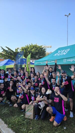 Rodrigo Dorado Instagram - Vem correr virtualmente comigo!! #motivação #runveganrun #vegan #run