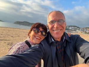 Rodrigo Guedes de Carvalho Instagram - S. Martinho do Porto , antes da conversa sobre livros na Arquivo, em Leiria . @arquivolivraria