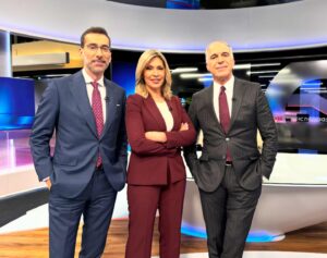 Rodrigo Guedes de Carvalho Instagram - A noite em que não pudemos dizer nada sobre eleições. Amanhã compensamos, e de que maneira. Simultâneo SIC SIC Notícias a partir das 19.30