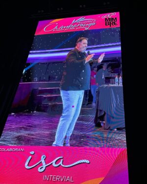 Rodrigo Villegas Instagram - Gracias #chimbarongo por el cariño, lo pasamos excelentes 🙌🏼 un abrazo y nos vemos en una próxima oportunidad

Si estuviste hoy en el show, cuéntame que te pareció 👍🏼

#rv #playlist #humor #show