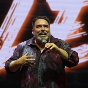 Rodrigo Villegas Instagram - Registros de Gran Arena Monticello 🥳 me veo lindo ajjajaja excelente lente 😂

Próximos #show viernes #chiloe casino Enjoy y sábado #chillan casino Marina del Sol 🙌🏼

Nos vemos 😎

📸 @nattahernandez 
#rv #parati #viral #humor #standup