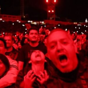 Roger Waters Instagram - Moving last show of This Is Not A Drill in Ecuador. Thank you, Quito. 

🎥: @kate.izor