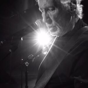 Roger Waters Instagram - LAST SHOW TONIGHT! SEE YOU SOON, QUITO!

🎥: @kate.izor