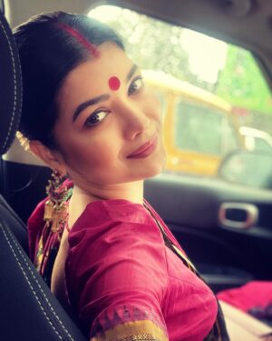 Roja Paromita Dey Instagram - Dashami 🥲
#puja2023🌺