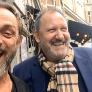 Roland Møller Instagram - And It annoys them even more if people like and comment. 😂😂😂😂 👊🏼😘♥️🤷🏼‍♂️ 
The best way to cheer Yourself is to try to cheer Someone els up. 
“Happiness is a journey not a destination”
"There is no path to happiness; happiness is the path."