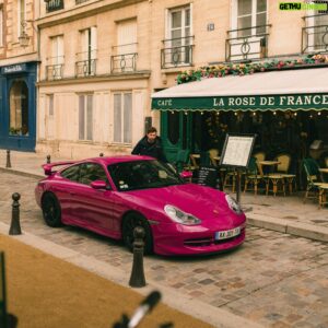 Romain Monti Instagram - La vie en rose 

📸 @art4shot