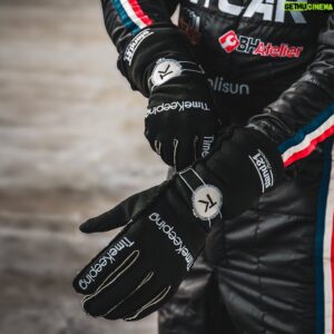 Romain Monti Instagram - 🚨 ALERTE NOUVELLE COMBINAISON 🚨

On accueille les partenaires 2024 🤝 ! En conservant le design qui est incroyable 🇫🇷

Très heureux de porter vos couleurs ! 🔥

@bhgroupefrance réseau de marques dédiées à l’automobile avec notamment BH Car, BH Atelier et BH pare brise

 #Monsoti entreprise de bâtiment

@denonofficial spécialiste audio numérique

@automotocanada distributeur de lubrifiants au Canada

#kalisun expert photovoltaique

@letripotregnierofficiel espace événementiel parisien

@shkarting équipe Canadienne de kart et de sport auto

@veggiefresh_fr commerce de fruits et légumes

@timekeeping.fr horlogers et vendeurs de montres de collection, vintage et moderne basé à Caen 

#SavignyMateriaux materiaux de construction

@dusportetplus association qui vient en aide aux enfants hospitalisés

La combi, et tout mon équipement est bien évidemment du @stand21 

Alors, tu valides ? 👊🏼

📸 @damcapture