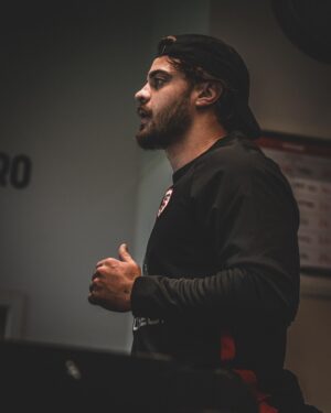 Romain Ntamack Instagram - De passage à la maison 🔴⚫️