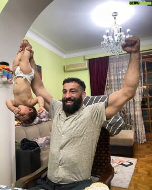 Roman Dolidze Instagram - This is Sparta!
TEACH THEM YOUNG!
My future in my kids🙏