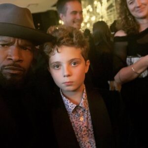 Roman Griffin Davis Instagram - Jamie knows how to take a selfie. Thank you!