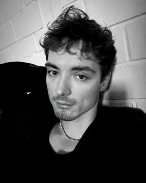 Roman Lochmann Instagram - hier könnte ein poetischer spruch stehen