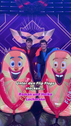 Roman Lochmann Instagram - Platz 2 in der 10. Staffel von #maskedsinger belegen die Flip Flops.🥈Herzlichen Glückwunsch @romanlochmann und @heikolochmann! Ihr wart einfach großartig! 💗 #TMSP7

📸 Willi Weber