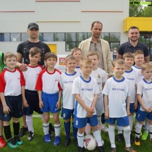 Roman Shirokov Instagram - Сегодня прошёл очередной Детский турнир #КубокШирокова спасибо большое Участникам, @teryushkov @minsport_mo гостеприимной Истринский земле и лично @viharev_ag и конечно родному #дедовск