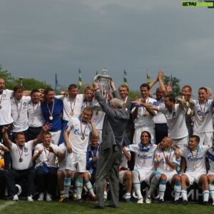 Roman Shirokov Instagram - 10 лет назад выиграли первый трофей для @zenit_spb под руководством @lucianospalletti #зенит#кубокроссии
