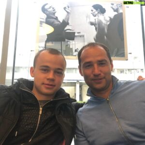 Roman Shirokov Instagram - Чтобы это значило...?