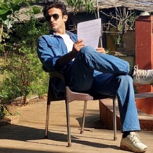 Romit Raj Instagram - Last Day on sets of "Baatein Kuch Ankahee Si" ❤️ 
Shukrana 🙏 Jai Guru ji 🙏 Om Sai Ram 🙏 
Thank you Fans for all the Love ❤️ 
To New Beginnings ✨️ 🙏 ❤️