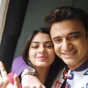Romit Raj Instagram - Bobby ❤️ Mrunal 
So much Love ❤️ ❤️ ❤️ 
#BaateinKuchAnkaheeSi #Starplus #dkp #RomiitRaaj #Actors #Love