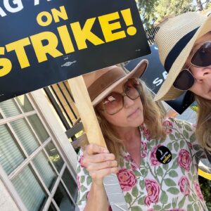Romy Rosemont Instagram - Classing it up on the picket line with @therealbrookesmith and  @fredmolina9953 @sagaftra  LET’S GET BACK IN THE ROOM!!!
