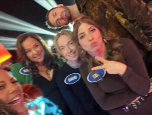 Ronald Gladden Instagram - Coming this summer @familyfeudabc 

One day Susan will unblock me so I can tag her, but that day is not today