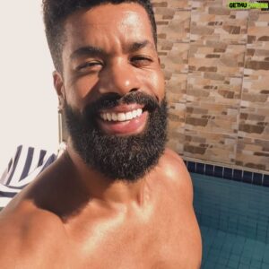 Ronaldo Moura Instagram - Sunday ☺️