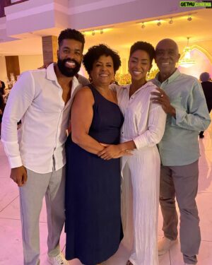 Ronaldo Moura Instagram - Tiramos muita onda no niver #grazifez15