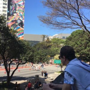 Ronaldo Oliva Instagram - Te ❤️ Sampa !!!! foto: @keci_koga .
.
.
.
.
.
.
.
.
.
#saopaulo #avenidapaulista #fotografia #foto #semfiltro #nofilter #photo #photooftheday #lugares #arte #cultura #lazer #entretenimento #diafeliz #ceuazul #photografy