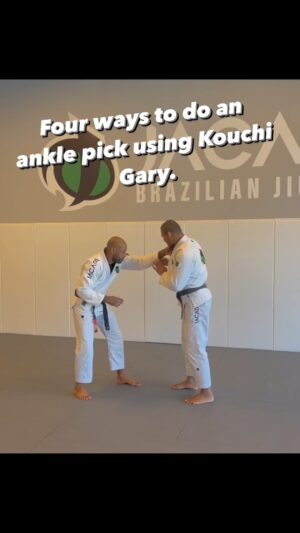 Ronaldo Souza Instagram - Eu usava essas técnicas em campeonatos e sempre funcionavam muito bem. 
O que vocês acharam? 
I used that a lot in competition and it always worked well. @kingzkimonos