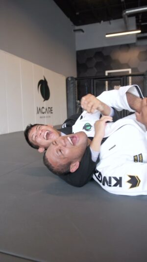 Ronaldo Souza Instagram - Trying to demonstrate a submission with @ronaldojacare as the uke… 🫠🤣

🐊 @jacaremartialarts 

#Jiujitsu #Bjj #JacareMartialArts