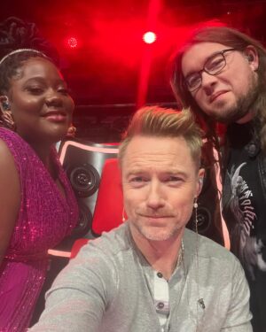 Ronan Keating Instagram - Thank you everyone that voted for @emelymyles and @egonh.de on @thevoiceofgermany last night. Wow nobody expected last nights results. Delighted for all the coaches that have finalists. Sad to see @koolsavas leave us, awesome addition. Now the work starts for the big finale next Friday on @sat.1