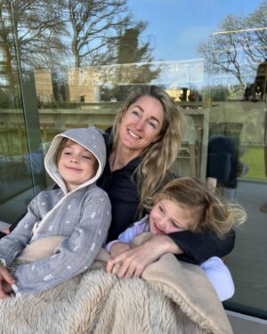 Ronan Keating Instagram - Happy Mothers Day my Stormy. I love watching you be not just an incredible Mum but an amazing Step mum too. So inspiring and strong and always there to listen. Compassionate and loving. I find Mothers Day a hard one as it brings it all back to me that my mama is gone. So to everyone out there that still has one tell her ya love her. Raise a glass to all the Mamas out there. ❤️