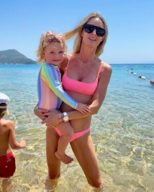 Ronan Keating Instagram - Happy Mothers Day my Stormy. I love watching you be not just an incredible Mum but an amazing Step mum too. So inspiring and strong and always there to listen. Compassionate and loving. I find Mothers Day a hard one as it brings it all back to me that my mama is gone. So to everyone out there that still has one tell her ya love her. Raise a glass to all the Mamas out there. ❤️